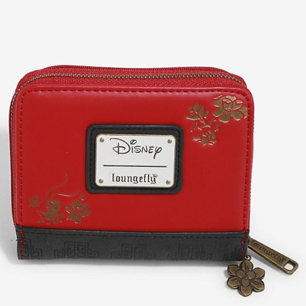 Loungefly Disney Mulan Blossom Pin Collector Walle